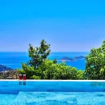 5 Bedroom Seaview With Private Pool And Jacuzzi Villa *