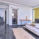 5 Bedroom Seaview With Private Pool And Jacuzzi