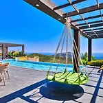 5 Bedroom Seaview With Private Pool And Jacuzzi * Kalkan