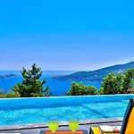 Villa 5 Bedroom Seaview With Private Pool And Jacuzzi