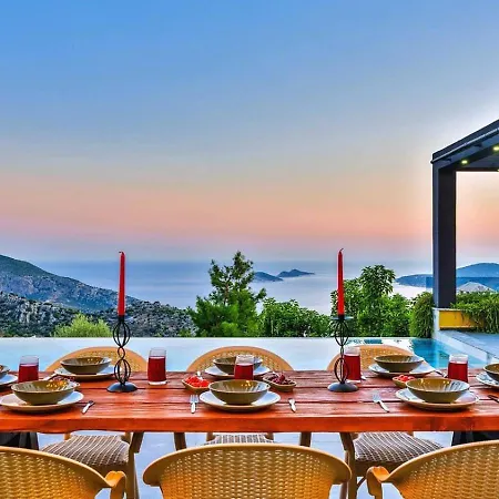 5 Bedroom Seaview With Private Pool And Jacuzzi Vila Kalkan