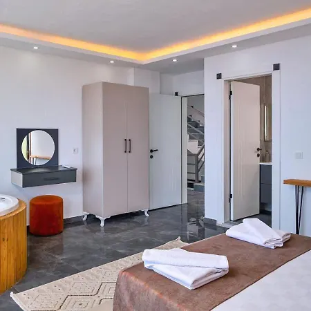 Vila 5 Bedroom Seaview With Private Pool And Jacuzzi *