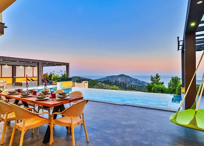 5 Bedroom Seaview With Private Pool And Jacuzzi *
