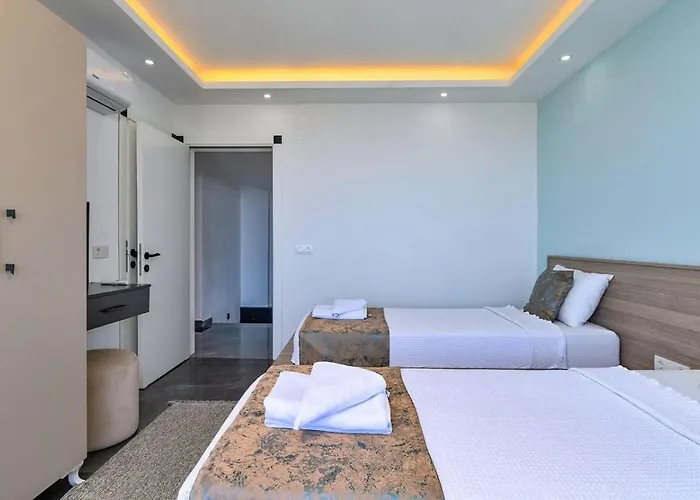 5 Bedroom Seaview With Private Pool And Jacuzzi * Kalkan