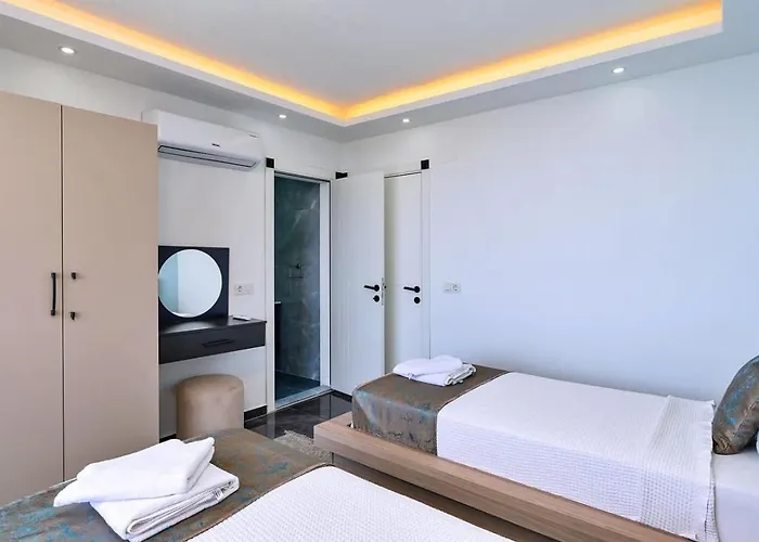 5 Bedroom Seaview With Private Pool And Jacuzzi * Kalkan