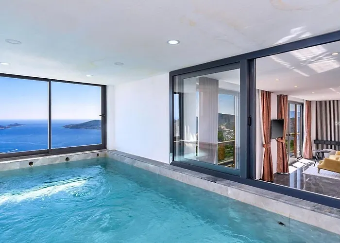 5 Bedroom Seaview With Private Pool And Jacuzzi Vila *