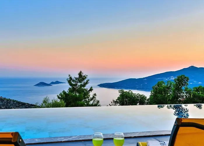 Vila 5 Bedroom Seaview With Private Pool And Jacuzzi