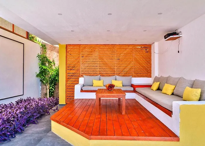 Vila 5 Bedroom Seaview With Private Pool And Jacuzzi Kalkan