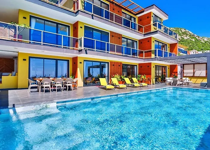 5 Bedroom Seaview With Private Pool And Jacuzzi * Kalkan