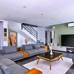 5 Bedroom Seaview With Private Pool And Jacuzzi Villa