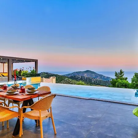 5 Bedroom Seaview With Private Pool And Jacuzzi *