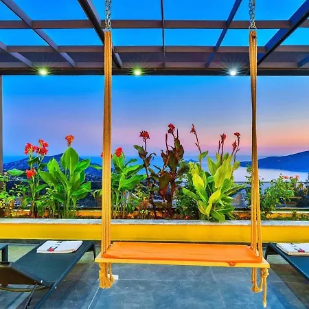 5 Bedroom Seaview With Private Pool And Jacuzzi וילה