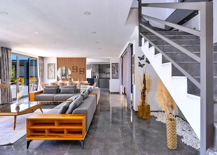 וילה 5 Bedroom Seaview With Private Pool And Jacuzzi *