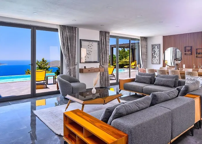 5 Bedroom Seaview With Private Pool And Jacuzzi קלקן