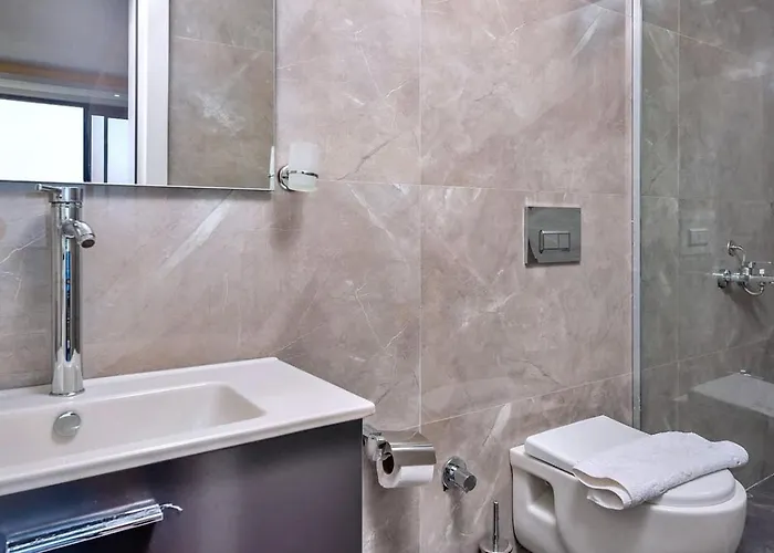 וילה 5 Bedroom Seaview With Private Pool And Jacuzzi קלקן