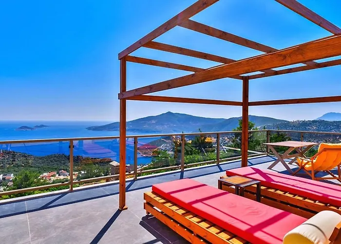 5 Bedroom Seaview With Private Pool And Jacuzzi וילה