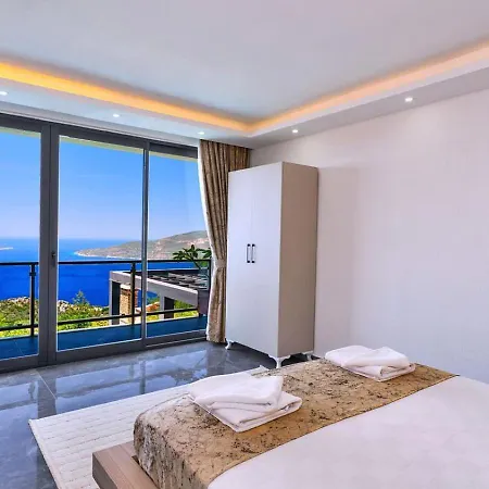 5 Bedroom Seaview With Private Pool And Jacuzzi