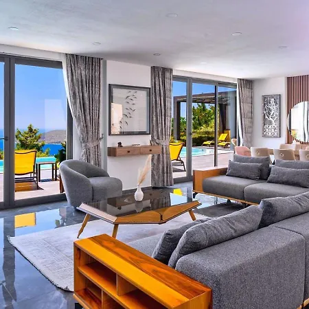 5 Bedroom Seaview With Private Pool And Jacuzzi קלקן